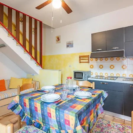 Holiday home Pigne I